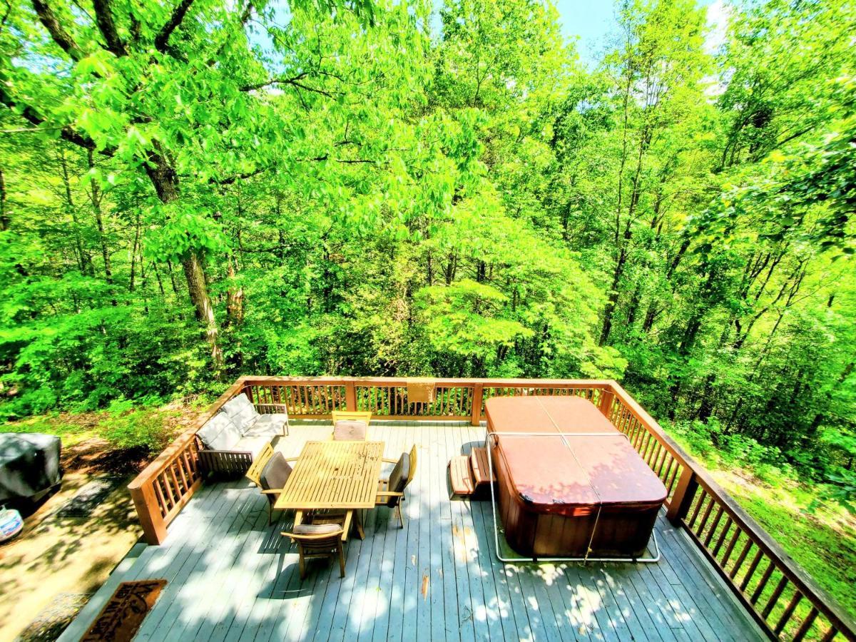 Wandering Bear Lodge-Free Tickets Sevierville Exterior foto